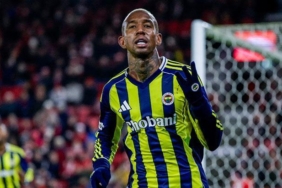 fenerbahcede-talisca-gelismesi-yildiz-oyuncu-kararini-verdi-ytFX2Y9S.jpg