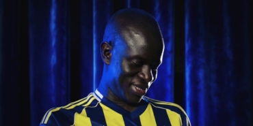 fenerbahceden-kante-paylasimi-sessiz-lider-Ev7EnAM8.jpg