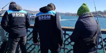 galata-ve-ataturk-koprulerinde-amator-balikcilara-denetim-CnurINLc.webp