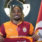galatasarayda-yeniden-sacha-boey-donemi-resmi-olarak-duyuruldu-Y2wQKiki.jpg