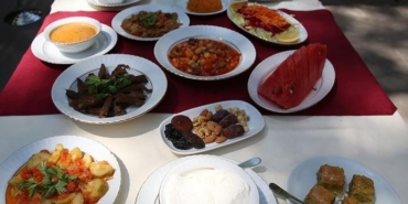 ibb-sosyal-tesislerinde-iftar-menulerine-zam-iste-yeni-fiyatlar-MANkwttx.jpg