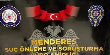 izmirde-uyusturucu-operasyonu-1-gozalti-O1hdRTzn.jpg