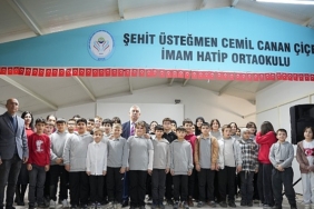 kagit-atiklar-kitap-olsun-projesiyle-cevre-bilinci-asilaniyor-F2MJAm9q.jpg