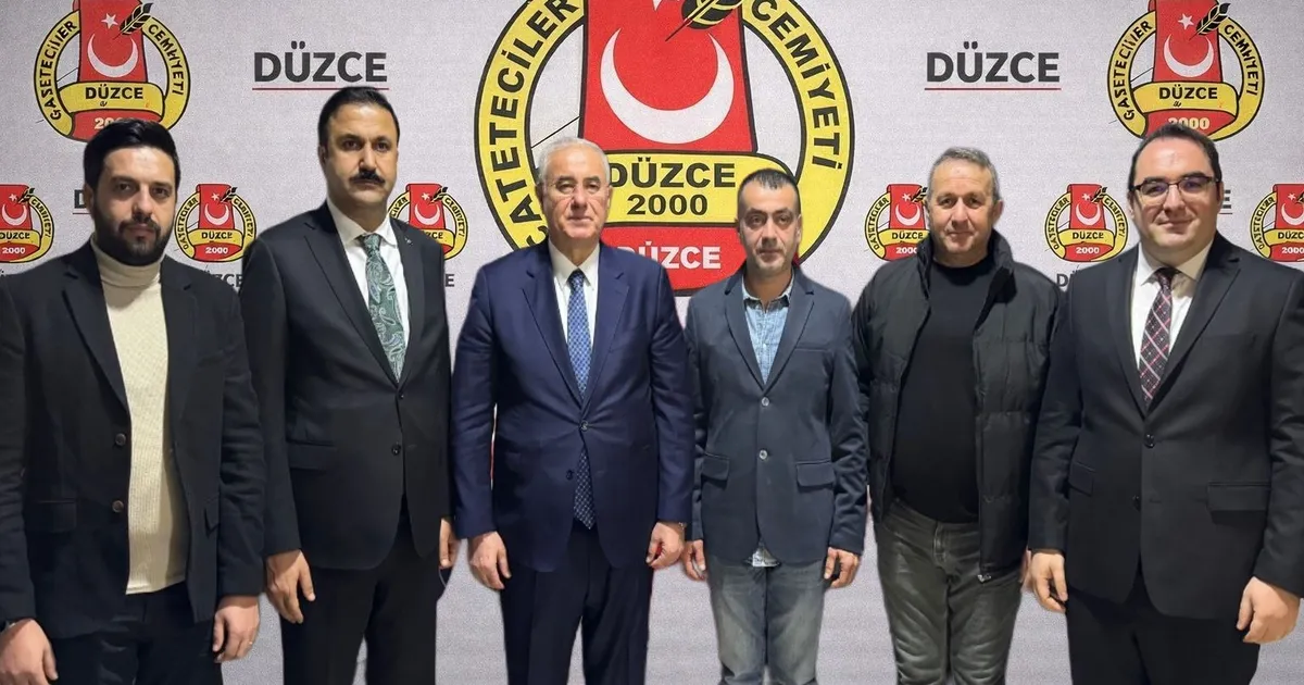 kamu-basdenetcisi-akarca-duzcede-gazetecileri-ziyaret-etti-S3HUFLpY.webp
