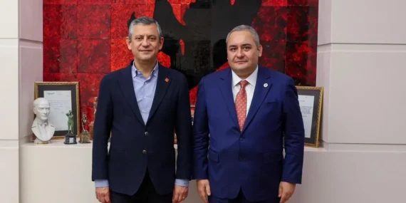 kecioren-belediye-baskani-mesut-ozarslan-chpden-istifa-etti-XwcXCS8a.webp