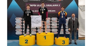 osmangazi-belediyesporlu-arda-mericten-bronz-madalya-4Dfx9WrJ.jpg