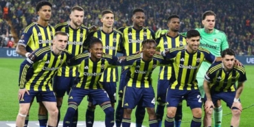 son-dakika-fenerbahce-trabzonspor-macinin-kamp-kadrosunu-acikladi-2-oyuncu-yok-mD6HJCK5.jpg