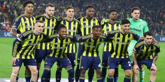 son-dakika-fenerbahce-trabzonspor-macinin-kamp-kadrosunu-acikladi-2-oyuncu-yok-mD6HJCK5.jpg