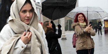 son-dakika-meteoroloji-valilik-ve-akom-uyardi-istanbulda-aksam-saatlerine-dikkat-yarin-oglene-kadar-Umrx1QHq.jpg