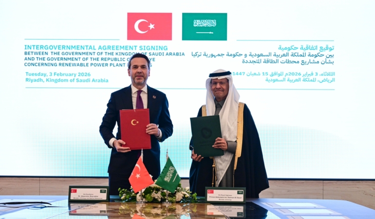 suudi-arabistan-sivas-ve-karamanda-gunes-santralleri-kuracak-imzalar-atildi-LWdKSi5I.jpg
