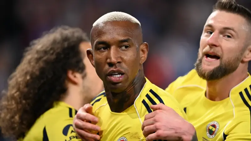 talisca-bunu-beklemiyordu-taraftari-ikiye-bolen-hamle-HpLHZjUM.webp