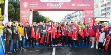 trabzon-dunya-ile-kostu-46-uluslararasi-trabzon-yari-maratonu-rekor-katilimla-tamamlandi-C5AeR66Y.jpg
