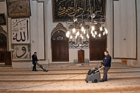 ulu-camii-ramazan-teravihlerine-hazir-Cg3nKRfj.jpg