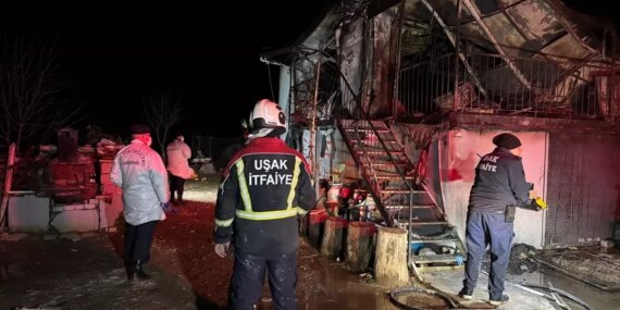 usakta-yangin-cift-hayatini-kaybetti-ftQelnEf.jpg
