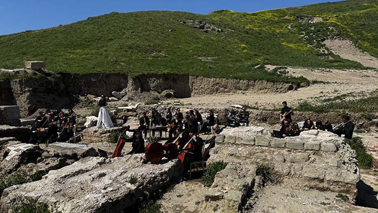 50 öğretmen bir araya geldi: 2 bin yıl sonra bir daha yapıldı