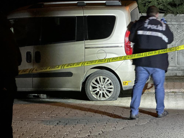 Sakaryada korku dolu dakikalar... Polisle 3 sokak boyunca çatıştı