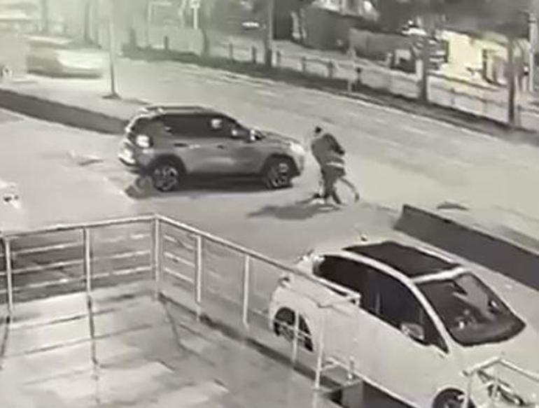 Dehşet anları kamerada İş arkadaşını 9 bıçak darbesiyle katletti