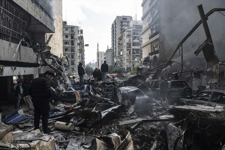 İsrailden Lübnanda sarı hattın kuzeyine saldırılar Trumptan abluka talimatı: ABD ordusu hazırlıklara başladı