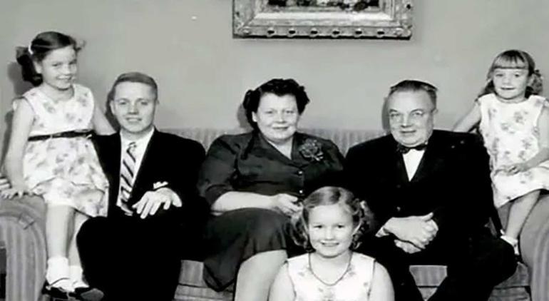 6 kişilik ailenin 70 yıllık gizemi Sır perdesi aralandı, hayatta kalan son kişiden dikkat çeken çıkış geldi