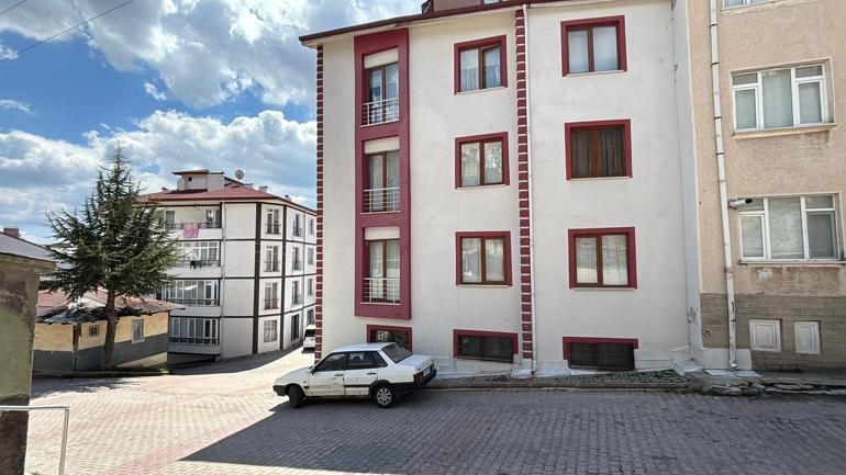 Boğazı kesilen 2 aylık bebeğin ölümünde yeni gelişme Annenin telefon kaydı ortaya çıktı: Bebeğe bir şey oldu, ben gidiyorum