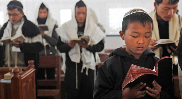 Hindistandaki kayıp kabile İsraile göç ediyor Şafak Kanatları Operasyonu başladı