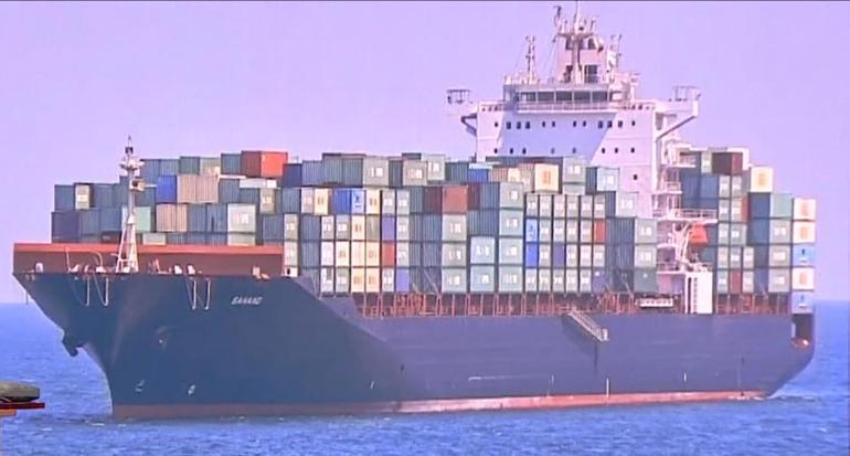 ABD Başkanı Trump duyurdu İran gemisini vurduk