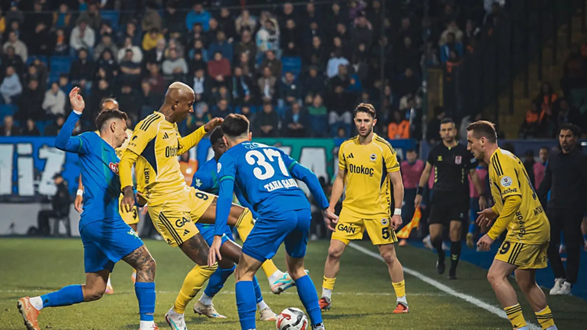 canli-super-ligde-fenerbahce-rizespor-maci-ne-zaman-saat-kacta-hangi-kanalda-1776437135427.jpeg