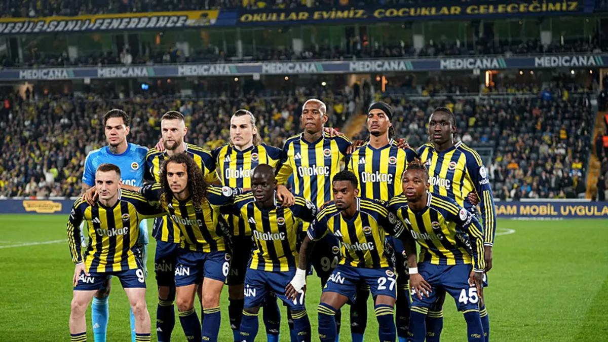 fenerbahcenin-konya-kafilesi-belli-oldu-1776690243537.jpg