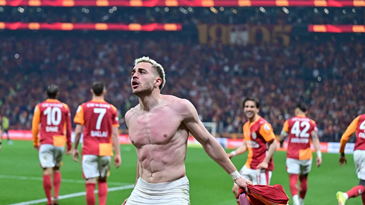 galatasaraydan-fenerbahce-derbisinde-25-sene-sonra-bir-ilk-1777233529888.jpeg