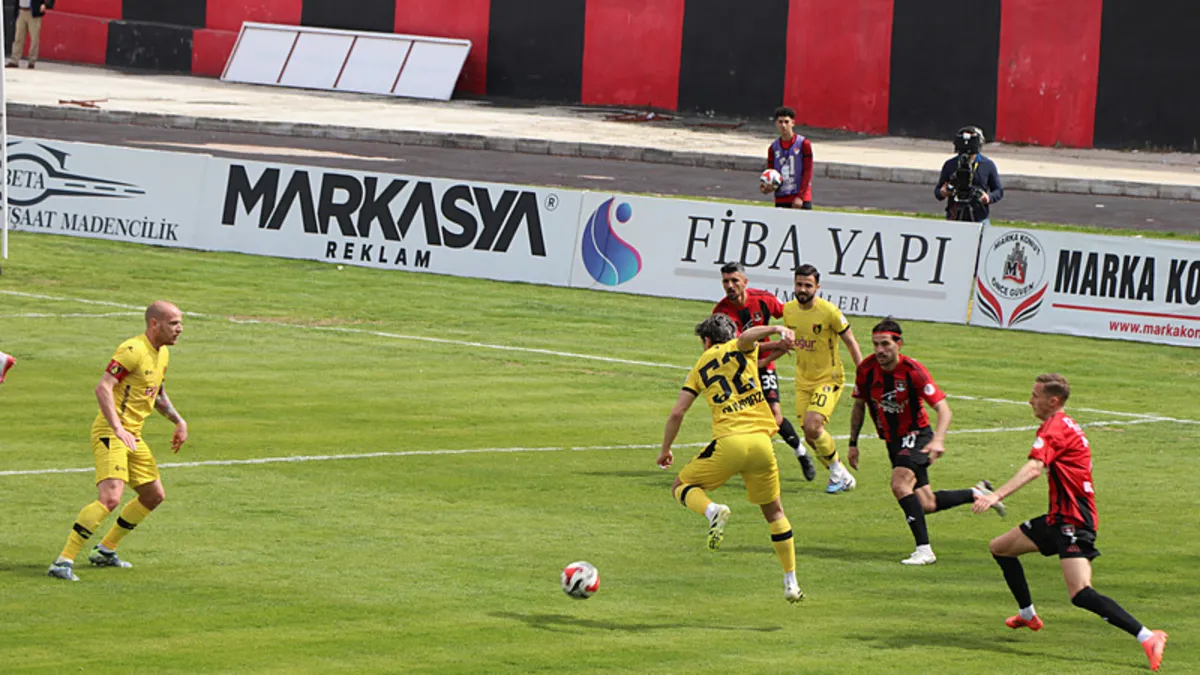 istanbulspor-vansporu-deplasmanda-devirdi-1777121883080.jpg