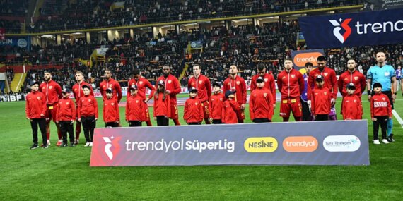 kayserispor-4-mactir-kazanamiyor-1776584919275.jpg