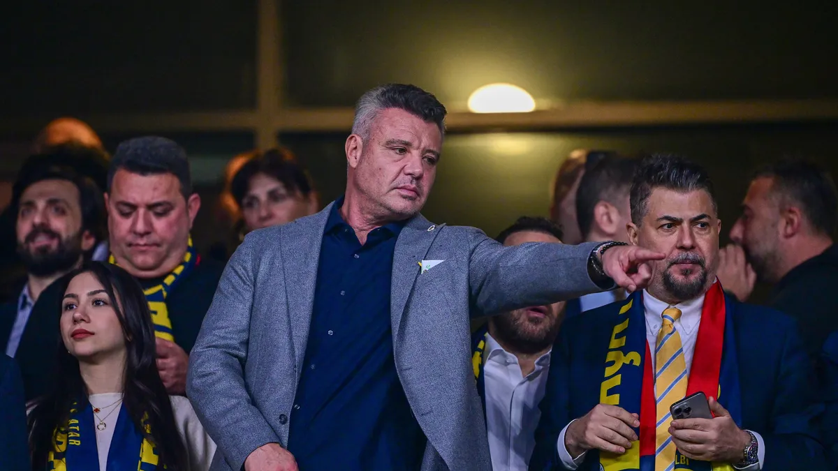 son-dakika-fenerbahce-6-7-haziranda-olaganustu-secimli-genel-kurul-yapacagini-acikladi-1777371972459.webp