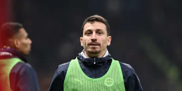 son-dakika-haberi-fenerbahceden-mert-hakan-yandas-aciklamasi-kabul-edilemez-1777567902096.jpeg