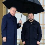ukrayna-zelenskiy-turkiyede-putin-ile-gorusmeye-hazir-1776617197246.jpg