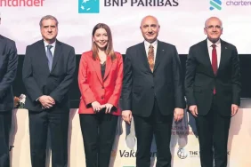 15-milyar-euroluk-kalkinma-finansmani-anlasmasi-1778268243794.jpeg