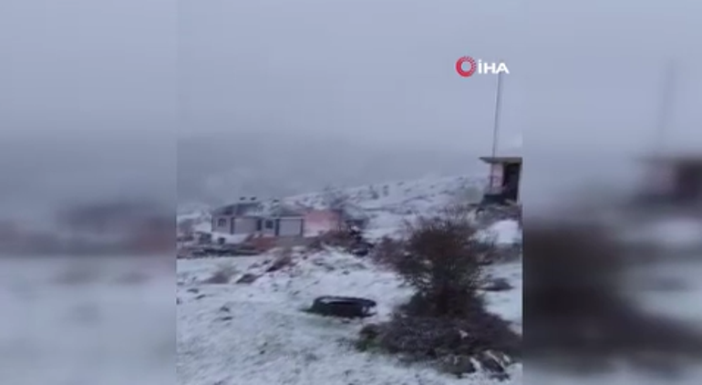 Fotoğraflar bugün çekildi Mayıs ayında kar sürprizi... Kent merkezi bembeyaz