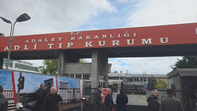 İstanbulda asker eğlencesine ateş açıldı, 17 yaşındaki Yusuf hayatını kaybetti