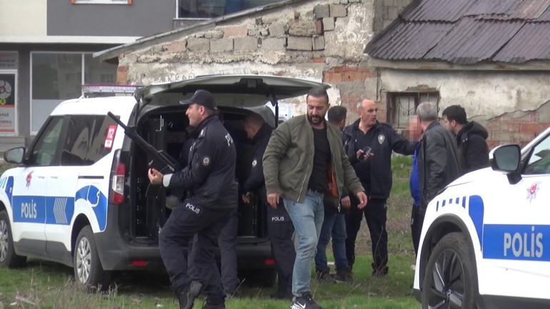 Eşinin hesap açtığını görünce dehşet saçtı: Gözü dönmüş koca kurşun yağdırdı