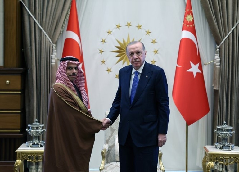 Cumhurbaşkanı Erdoğan, Faysal bin Ferhanı kabul etti