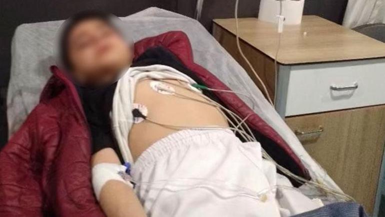 İstanbulda kaldırımda yürürken hayatının şokunu yaşadı Sokakta çığlık çığlığa: Bende elektrik var