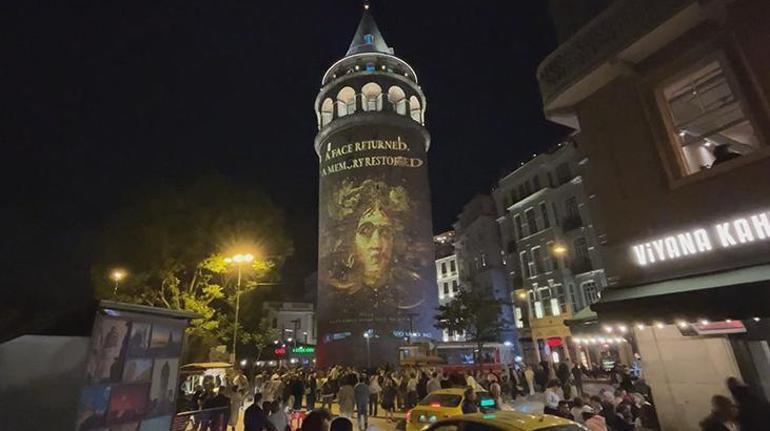 Galata Kulesi’nde anlamlı mesaj Havadan çekilen görüntüler hayran bıraktı
