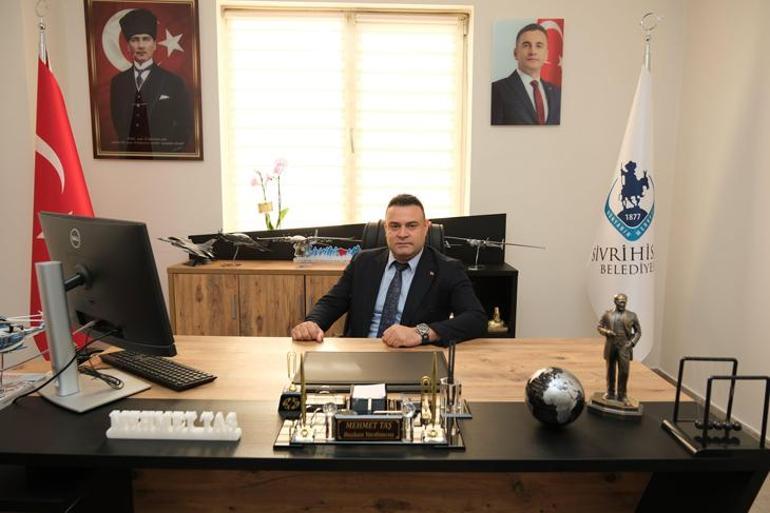 Sivrihisar Belediyesinde hareketli dakikalar Başkan Habil Dökmeci’ye yumruklu saldırı; 1 yaralı, 1 gözaltı