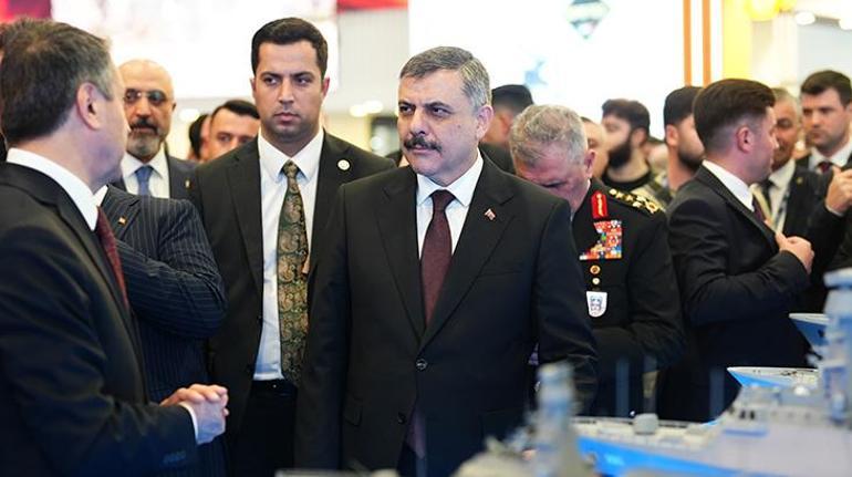 Bakan Çiftçi’den SAHA EXPO’ya ziyaret Milli teknolojileri inceledi