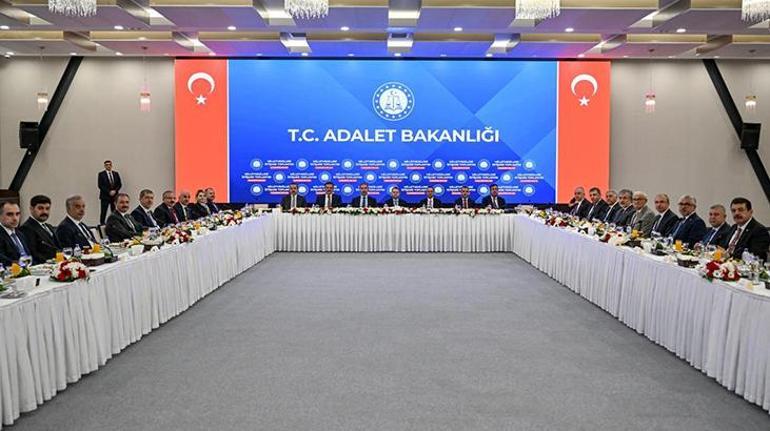 Bakan Gürlek duyurdu Yasa dışı bahisle ilgili yeni çalışma geliyor