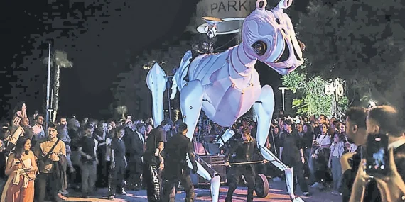 antalya-uluslararasi-tiyatro-festivali-basladi-1778452544466.jpeg