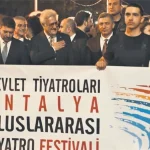 antalyada-tiyatro-zamani-1778342089741.jpeg