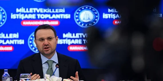 bakan-gurlek-karadeniz-bolgesi-milletvekilleriyle-bir-araya-geldi-1778697702498.jpeg