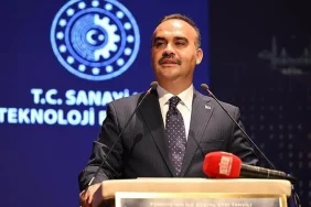 bakan-kacir-anlatti-turk-sanayinin-yillik-katma-degeri-de-250-milyar-dolara-yaklasti-1778407601595.j.webp