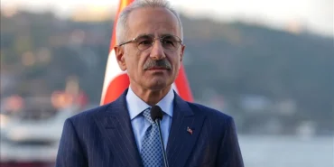 bakan-uraloglundan-kritik-aciklama-turkiyede-jet-yakiti-problemi-yok-1778071268214.jpg
