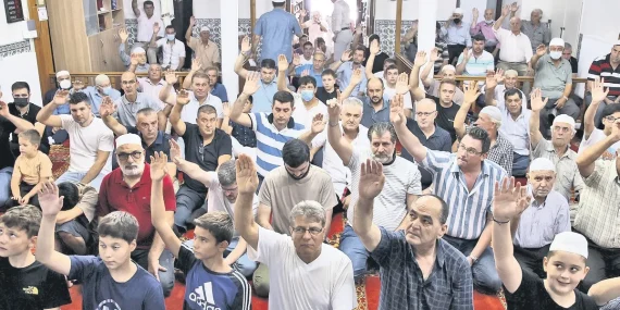 bati-trakya-turklerine-dort-koldan-asimilasyon-1777674894495.jpeg